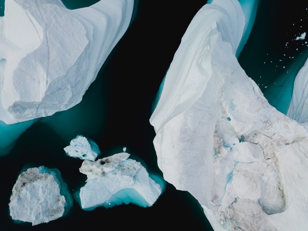 découvrez ce qu'est l'effet de serre, ses causes, son impact sur le réchauffement climatique et les solutions pour limiter ses conséquences sur notre planète.