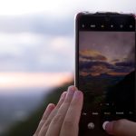 Régler manuellement son smartphone pour réussir ses photos comme un pro découvrez les techniques de photographie manuelle avec smartphone pour capturer des images de qualité professionnelle en maîtrisant les réglages avancés de votre appareil.