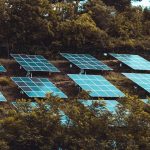 d&eacute;couvrez comment l'autoconsommation avec des panneaux solaires permet de r&eacute;duire votre facture d'&eacute;lectricit&eacute; tout en favorisant une &eacute;nergie propre et renouvelable.