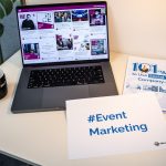 Stratégies marketing locales pour dynamiser votre entreprise à Avignon un-ordinateur-portable-pose-sur-un-bureau-laKGzDrzVaI